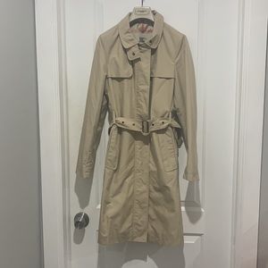 Women’s Burberry Trench Coat Honey